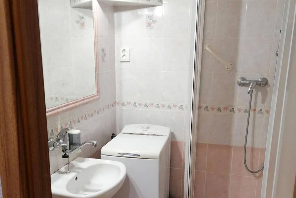 Apartman Blizko Hlavnej Stanice A Centra Mesta Bardejów Zewnętrze zdjęcie